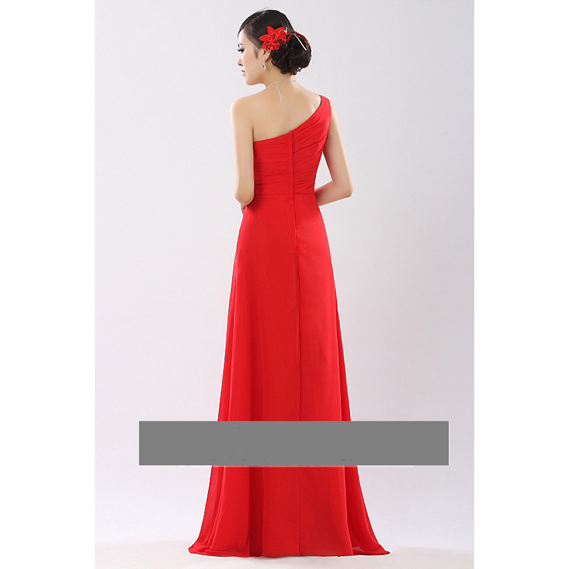 kudapy เดรสยาวสีแดง/ครีม/น้ำเงิน ไหล่เดียว แต่งลูกไม้ปักเลื่อมละเอียด ช่วงอกจับเดรปสวย