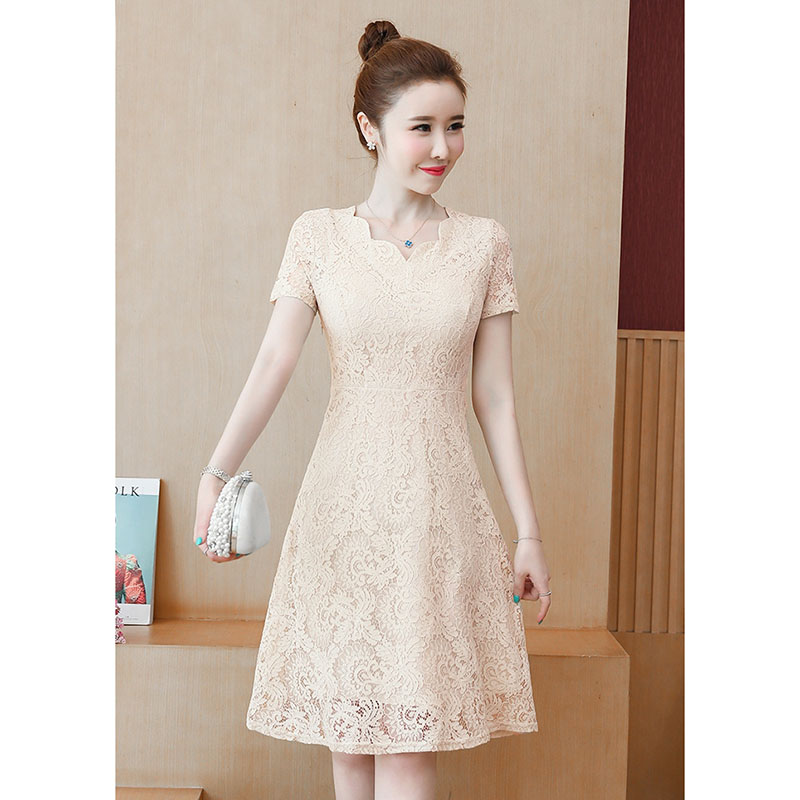 kudapy เดรสลูกไม้สีชมพูโอรส/สีครีม แขนสั้น กระโปรงทรงบานคลุมเข่า แนวเรียบร้อย สวย ดูดี ชุดเดรสทำงาน ชุดเดรสออกงาน