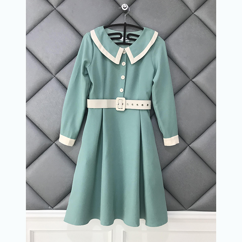 kudapyเดรสสั้นสีโอรส/สีเขียว ผ้าคอตตอนทอ คอบัว แต่งคอเสื้อและปลายแขนเสื้อด้วยผ้าสีแดงตัดกับตัวชุด