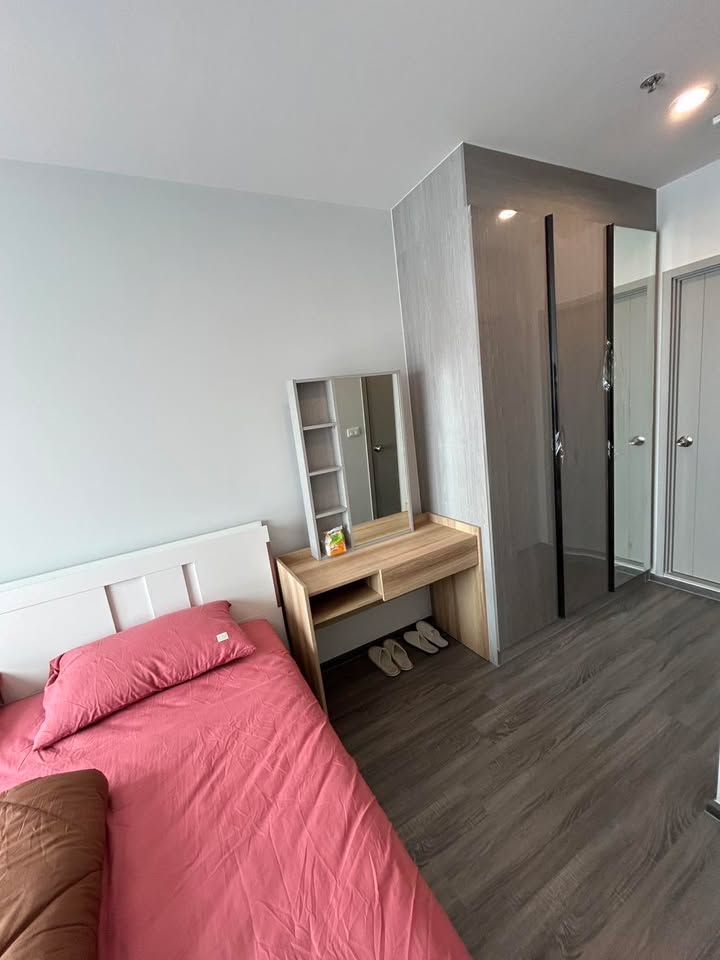 ให้เช่าคอนโด Ideo Ramkhamhaeng - Lam Sali Station (ไอดีโอ รามคำแหง - ลำสาลี สเตชั่น) โซนพื้นที่ รามคำแหง บางกะปิ BTS ลำสาลี ห้องแบบ 1ห้องนอน / 1ห้องน้ำ / โซนครัวปิด · ขนาดห้อง 31 ตรม. ชั้น 24