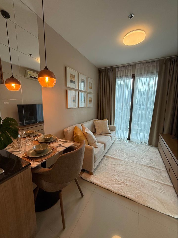 สนใจชมห้องติดต่อได้เลย Line ID: Smile-easy ปล่อยเช่าคอนโด IDEO Ladprao 5 (ไอดีโอ ลาดพร้าว 5) - 1ห้องนอน 1ห้องน้ำ 1ห้องนั่งเล่น - ใกล้ MRT ลาดพร้าว - ขนาดห้อง 34 ตรม. ชั้น 8