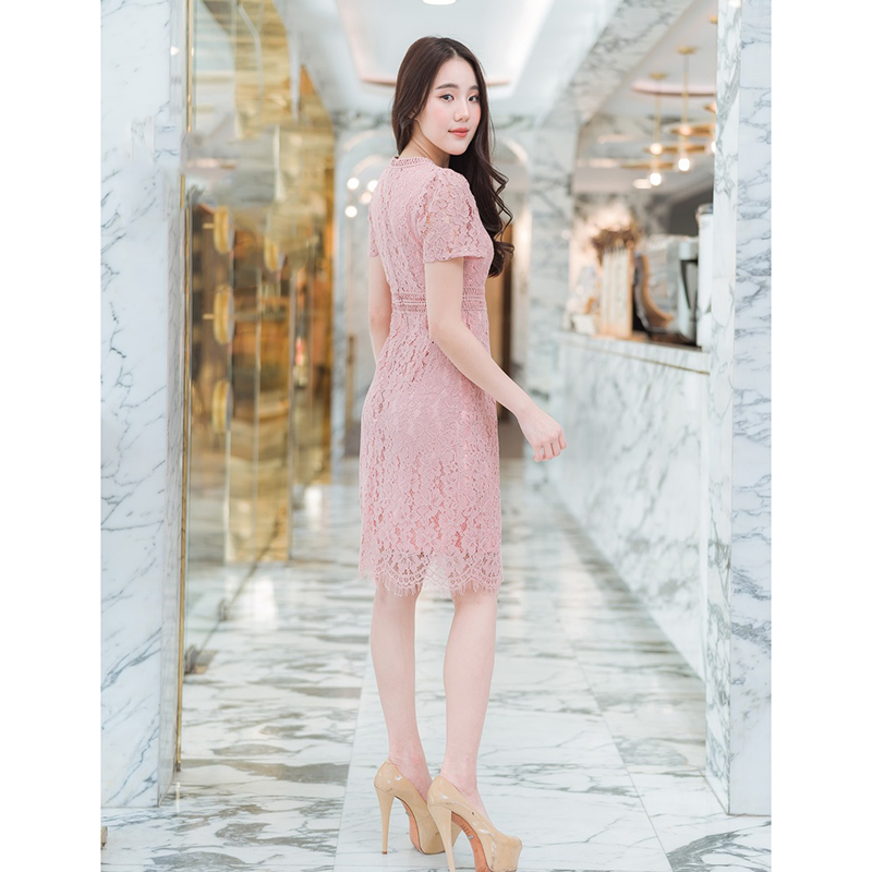 kudapy เดรสสั้นสีชมพู ใส่วสยดูดี ลูกไม้แขนสั้น