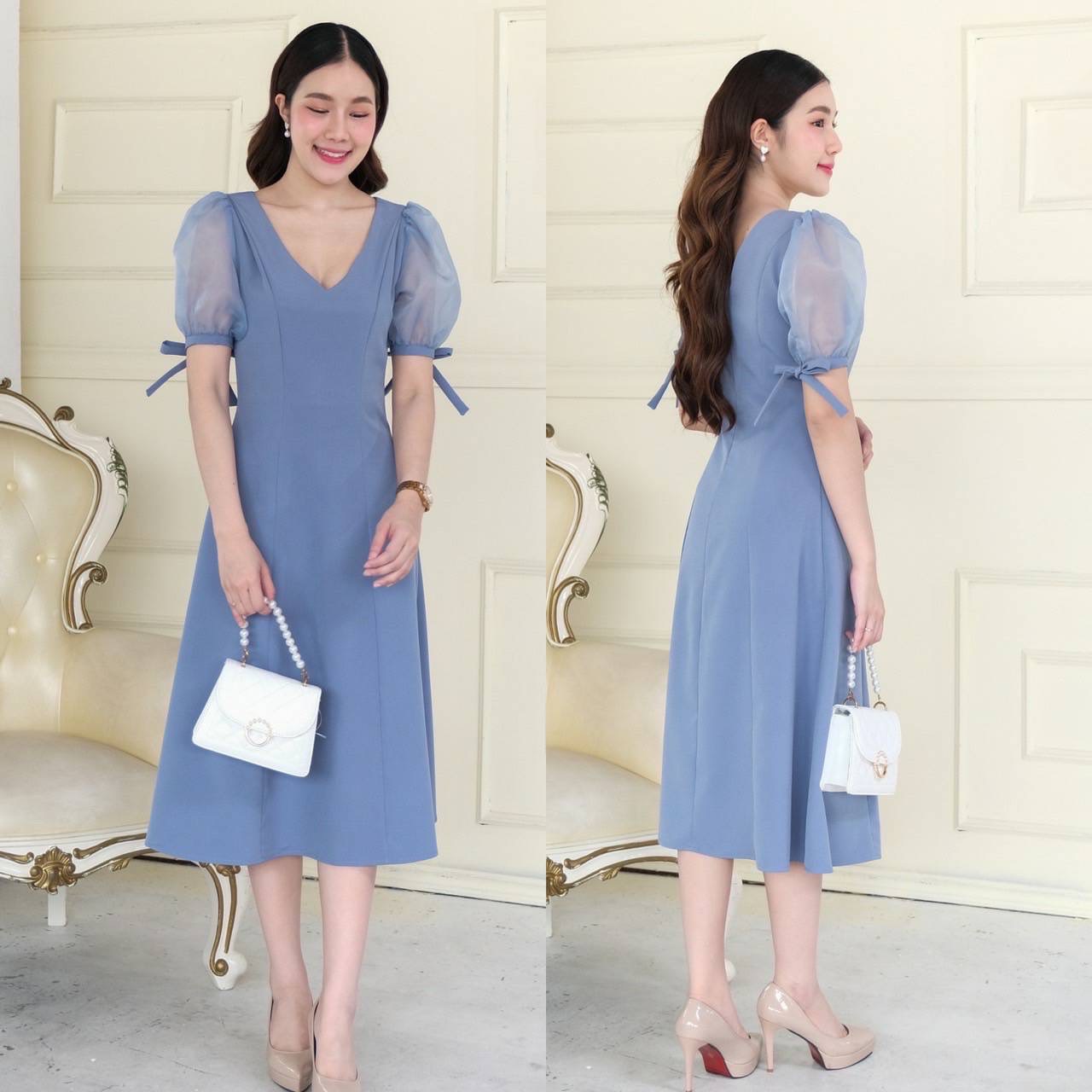 kudapy เดรสสั้นสีฟ้าอมเทา/สีกรมท่า ไปงานคอวี แขนตุ๊กตาผ้าแก้ว แต่งโบว์แขนเล็ เอวสูง ชายปล่อบทรง