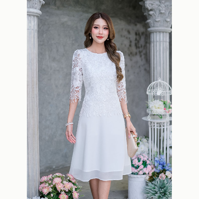 kudapy เดรสสั้นสสีคราม/สีชมพู/สีขาว ลูกไม้เงาคัดเกรดผ้าสวยลายแน่นคะ ดีไซน์สวยดูแพง