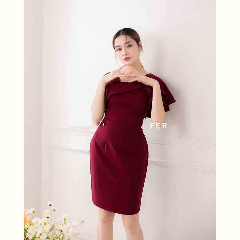 kudapy เดรสสั้นแต่งพลีตที่ไหล่ สีแดง / เขียว / โอวัลติน เดรสใส่ออกงาน สวยดูดี แต่งผ้าอัพพลีบที่ไหล่ เสริมลุคหวานมาก