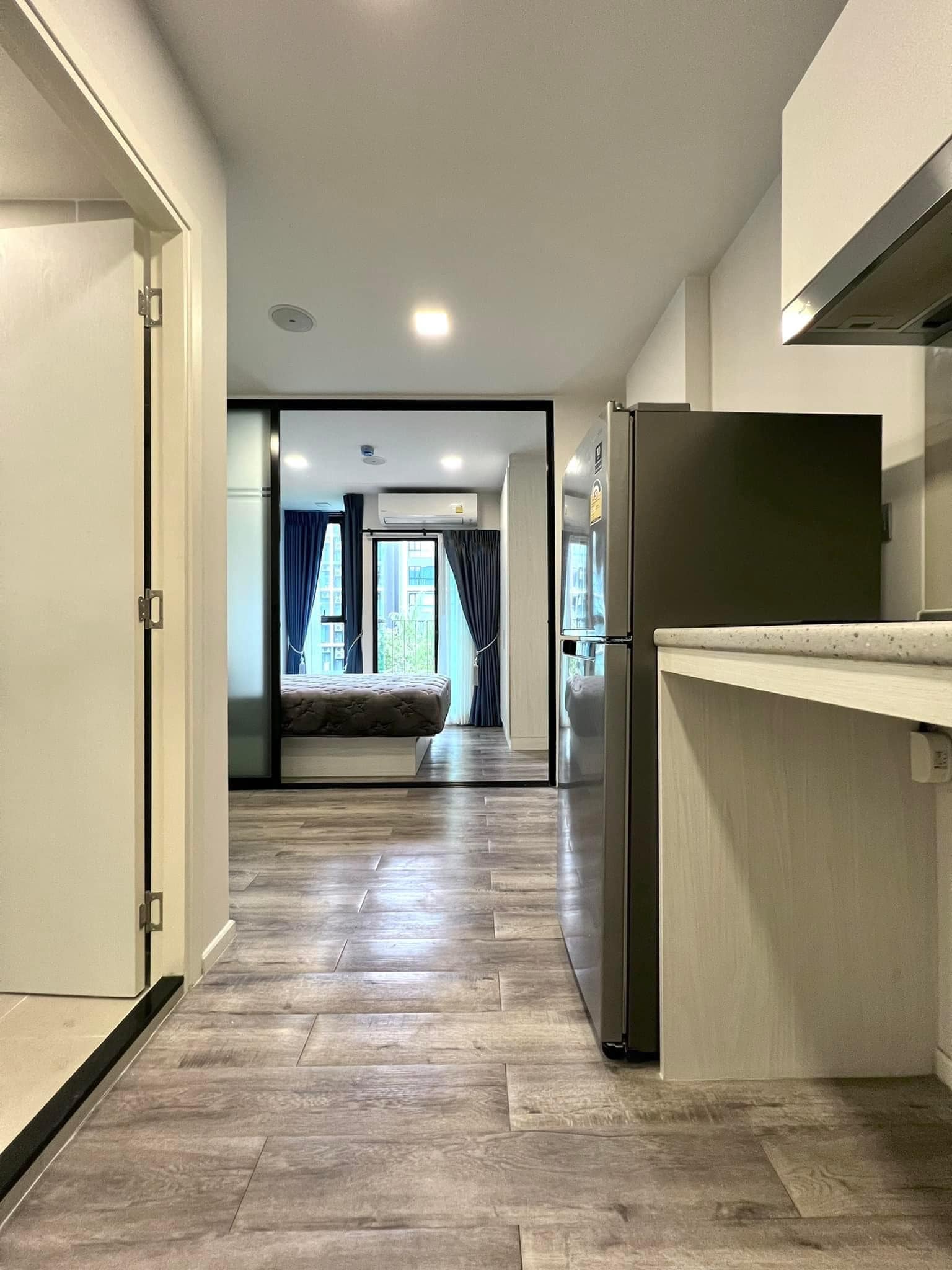 ให้เช่า Atmoz Chaengwattana (แอทโมซ แจ้งวัฒนะ) ตึกBชั้น4วิวสวน พร้อมเข้าอยู่