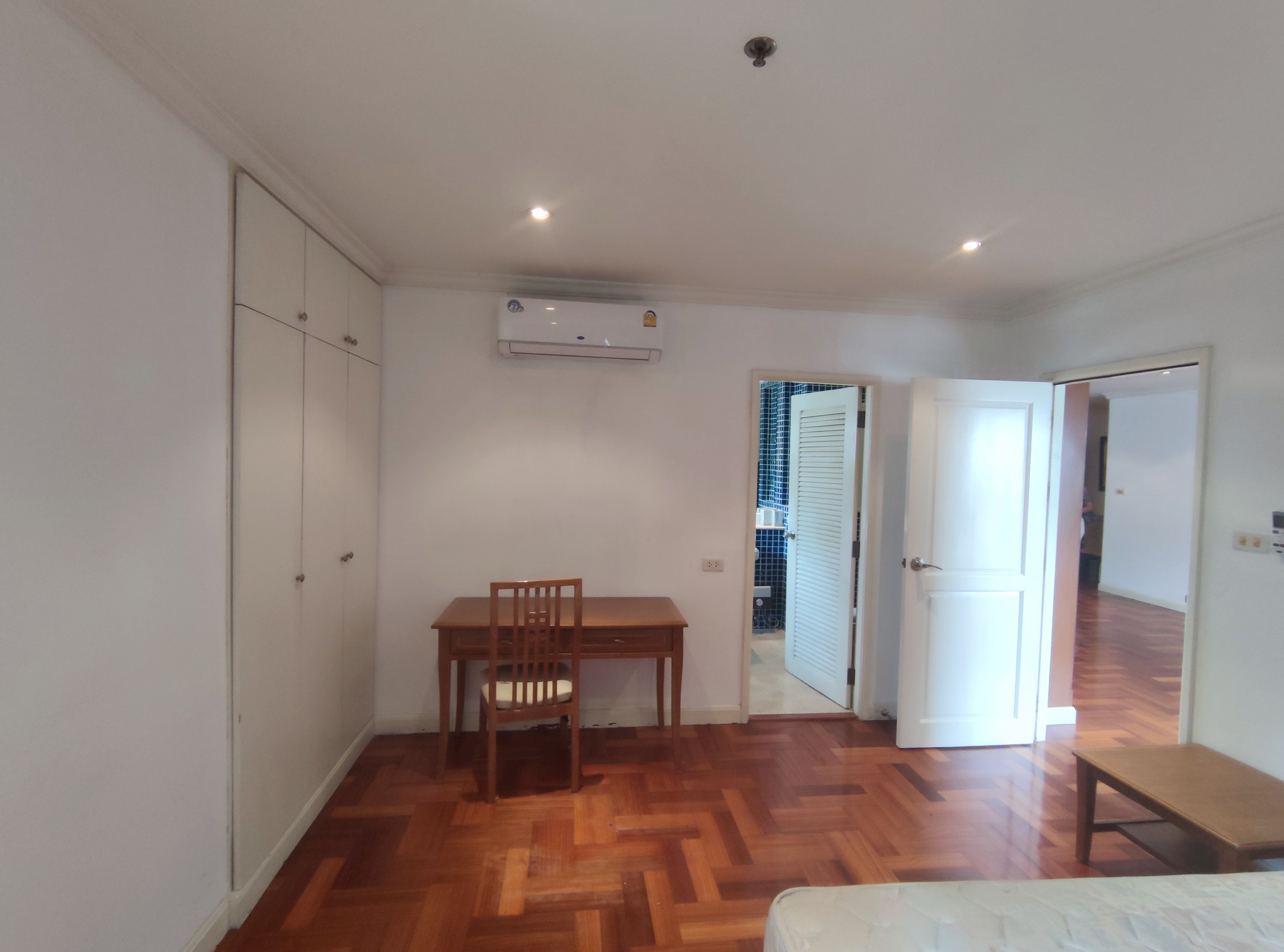 ให้เช่าคอนโด Liberty Park 2 (ลิเบอร์ตี้ พาร์ค 2) โซนพื้นที่ สุขุมวิท11 BTS นานา ห้องแบบ 2ห้องนอน / 2ห้องน้ำ ขนาดห้อง 108 ตรม. ชั้น 7