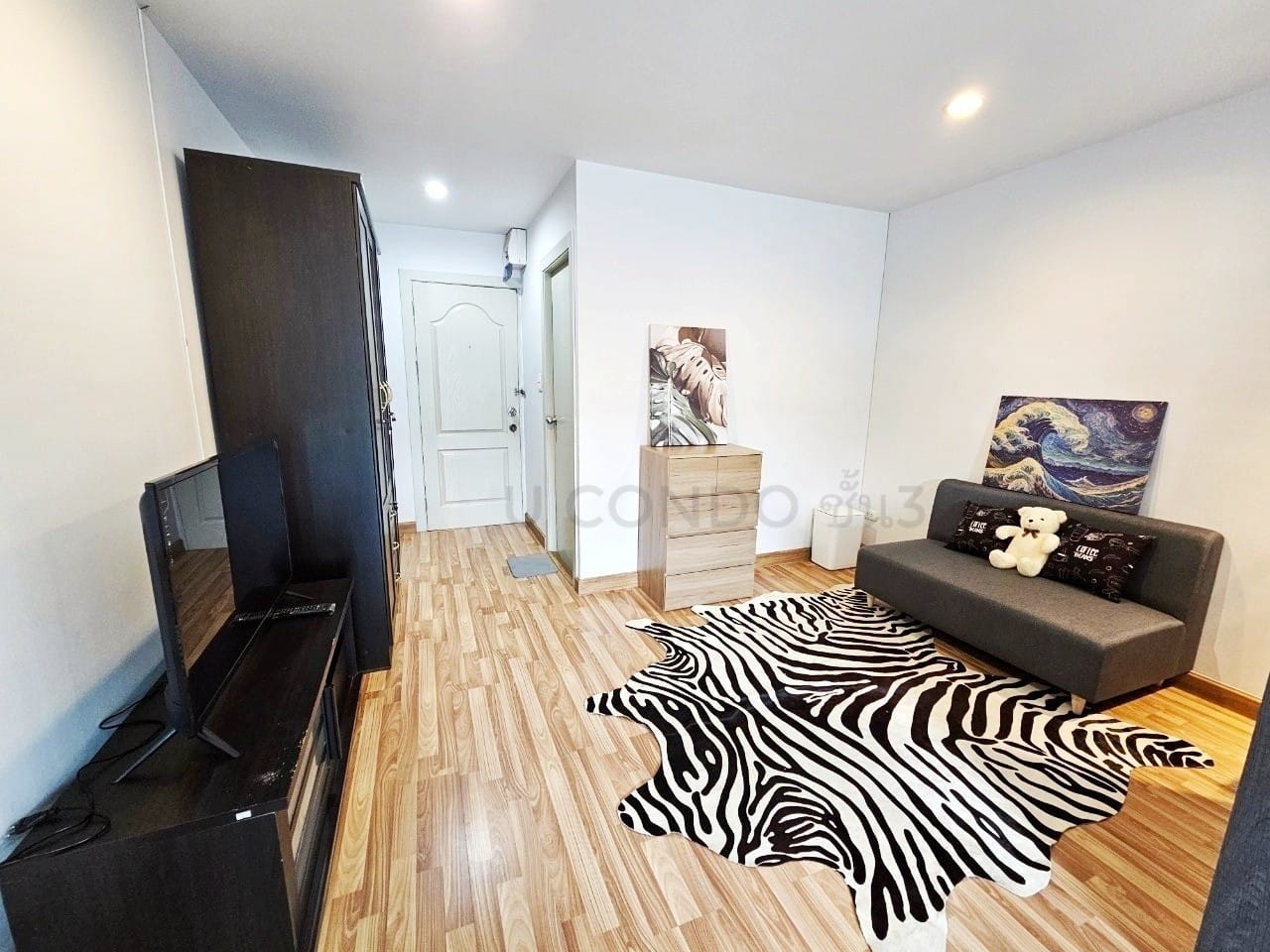 ปล่อยเช่าคอนโด ยู คอนโด @ แยกเกษตร (You Condo @ Yak Kaset) - ห้องครัวแยกทำเลดีเฟอร์เครื่องใช้ไฟฟ้าครบครั้น - การเดินทาง: ใกล้ BTS เสนานิคม