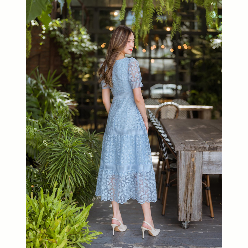 kudapy เดรสยาว สีฟ้า สีครีม สีชมพู เเดรสยาวคลุมเข่าลูกไม้ออกงานแขนตุ๊กตา สวยดูดีน่ารักมากๆ