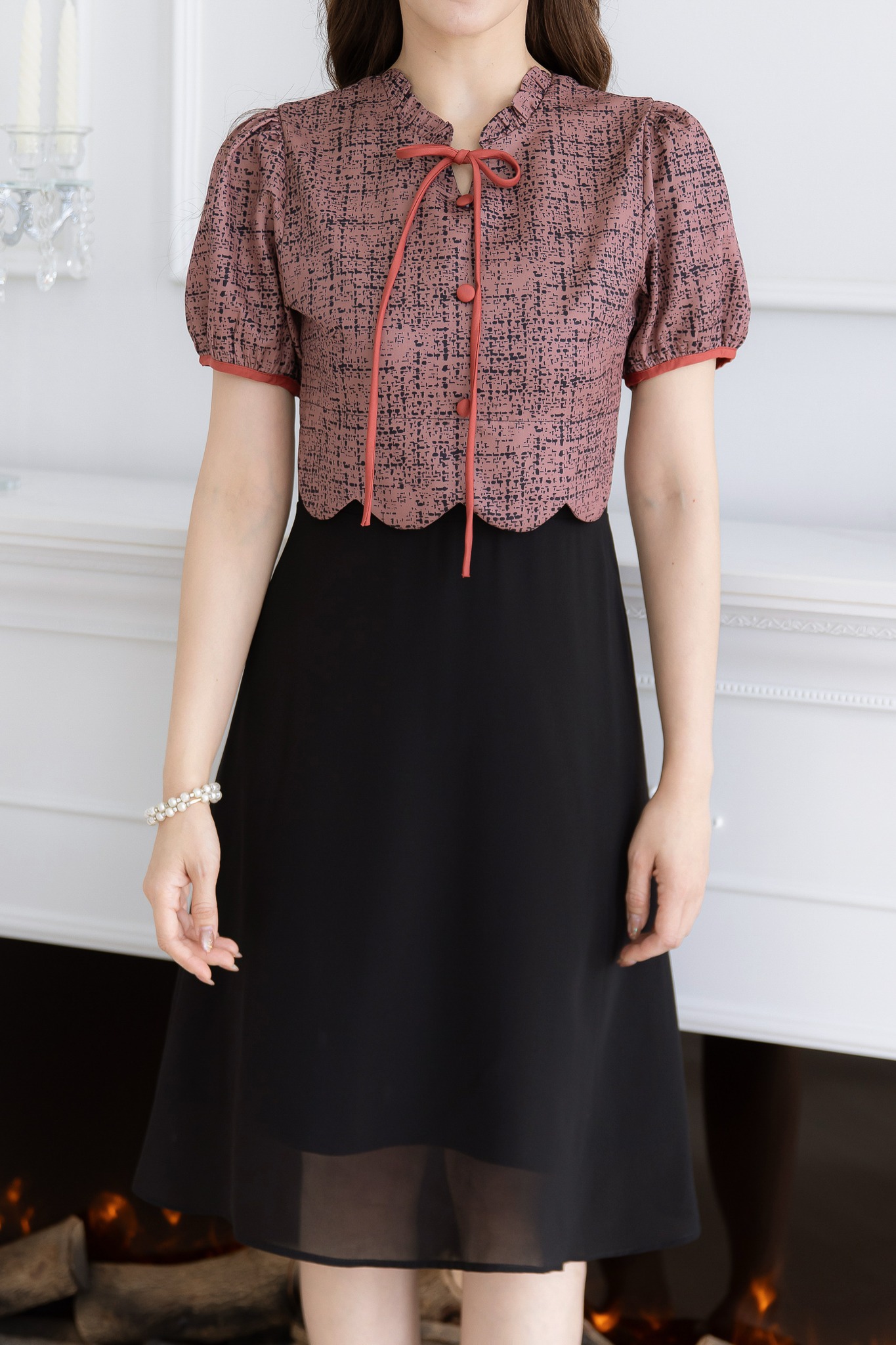 kudapy เดรสผ้าพิมพ์ลายกระโปรงชีฟอง ด้านบนเป็นผ้าพิมพ์ลายอัดกาวอยู่ทรง กระโปรงชีฟองสวยพริ้วใส่สบาย