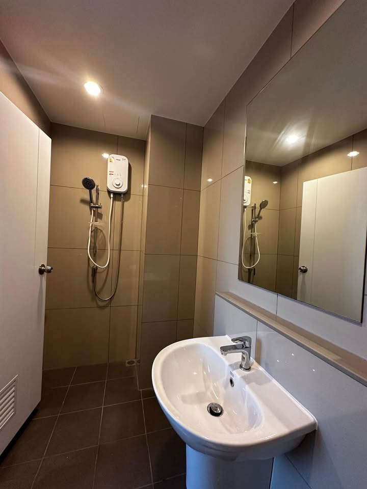 ให้เช่าคอนโด The Tree Hua mark Interchange (เดอะ ทรี หัวหมาก อินเตอร์เชนจ์) - โซนพื้นที่ MRT แยกลำสาลี ราม เดอะมอลล์ - ห้องแบบ 1ห้องนอน 1ห้องน้ำ - ขนาดห้อง 26 ตรม. ชั้น 25 ตึก D