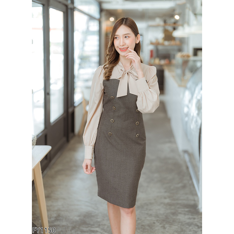 kudapy เดรสสั้นสีน้ำตาล กระโปรงเข้ารูปทูโทนแขนยาวมีโบว์ตรงคอ