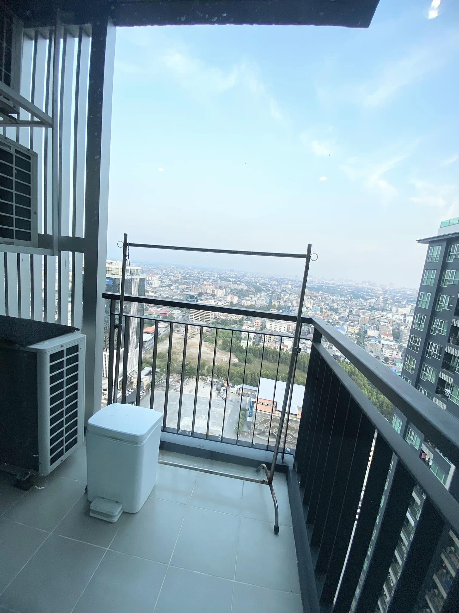 ให้เช่าคอนโด Life Ratchadapisek (ไลฟ์ รัชดาภิเษก) - ตกแต่งเฟอร์ครบ 2ห้องนอน2ห้องน้ำ ห้องน่าอยู่ - การเดินทาง: MRT ห้วยขวาง