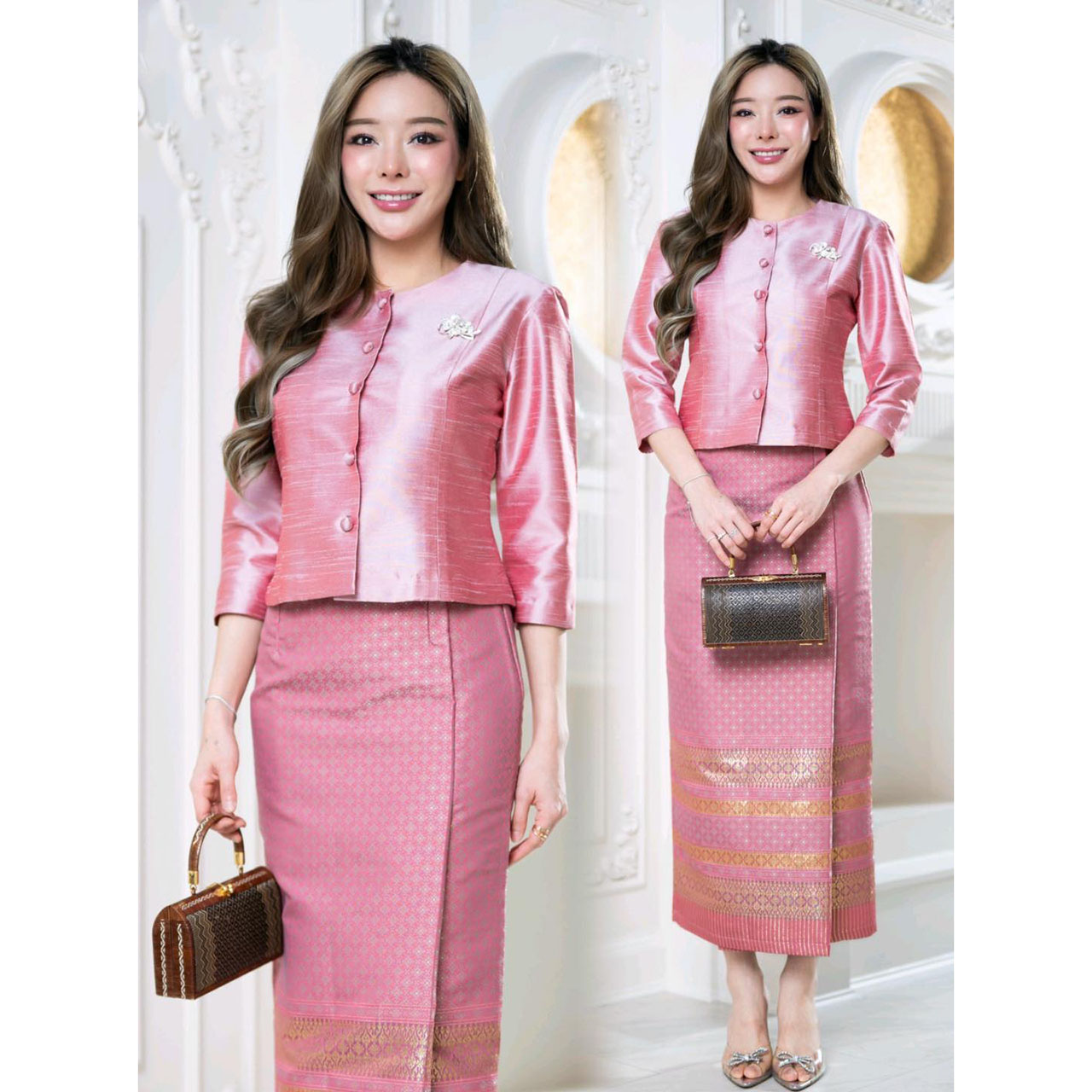 kudapy เซตสีขาวเงิน เรือนต้น เสื้อผ้าไหมอัดกาว กระดุมผ่าหน้า รุ่นนี้สวยลุคคุณนาย ผสมผสานความเป็นไทยได้อย่างลงตัว+ผ้าถุงทอลายกวินตรา