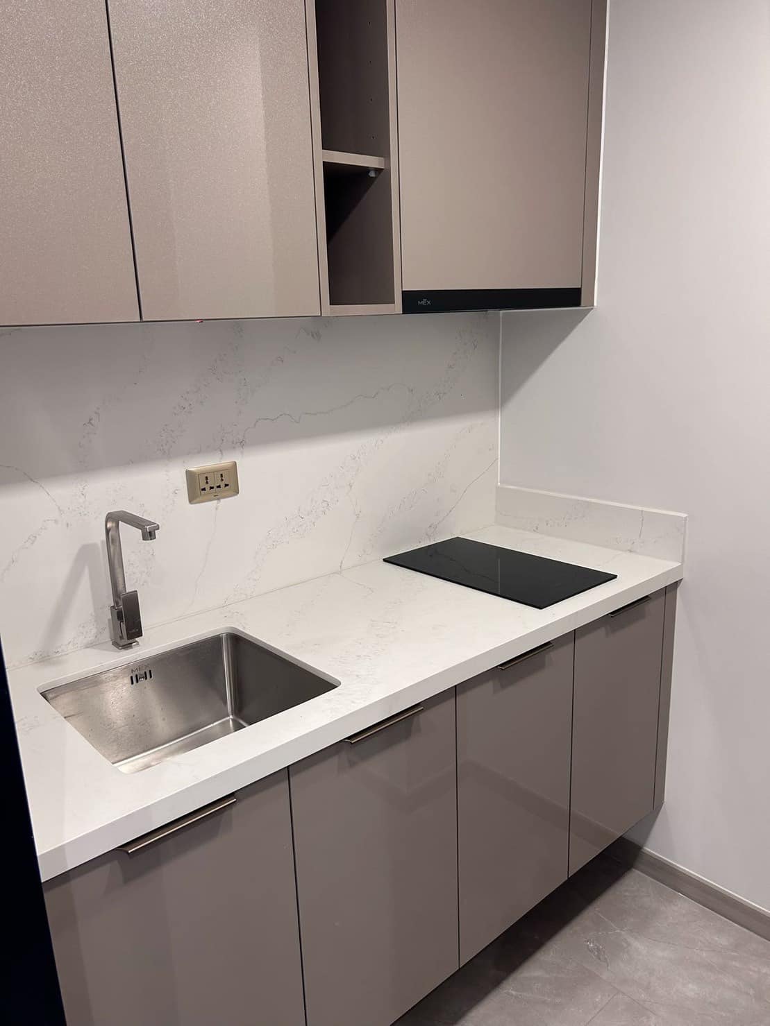 ปล่อยเช่าคอนโด One9Five Asoke - Rama 9 (วันไนน์ไฟว์ อโศก - พระราม 9) - ห้องใหม่ทุกอย่างมือแรกพร้อมเข้าอยู่ - การเดินทาง: MRT พระราม 9