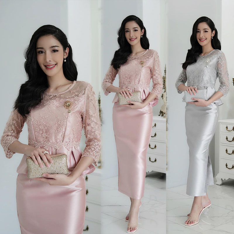 kudapy ชุดเซ็ทสีเทาเงิน/สีโรส์ดโกล ผ้าไหมญี่ปุ่น ผ้าหนาเงา เสื้อลูกไม้ใยบวบ เอวระบายคอกลม