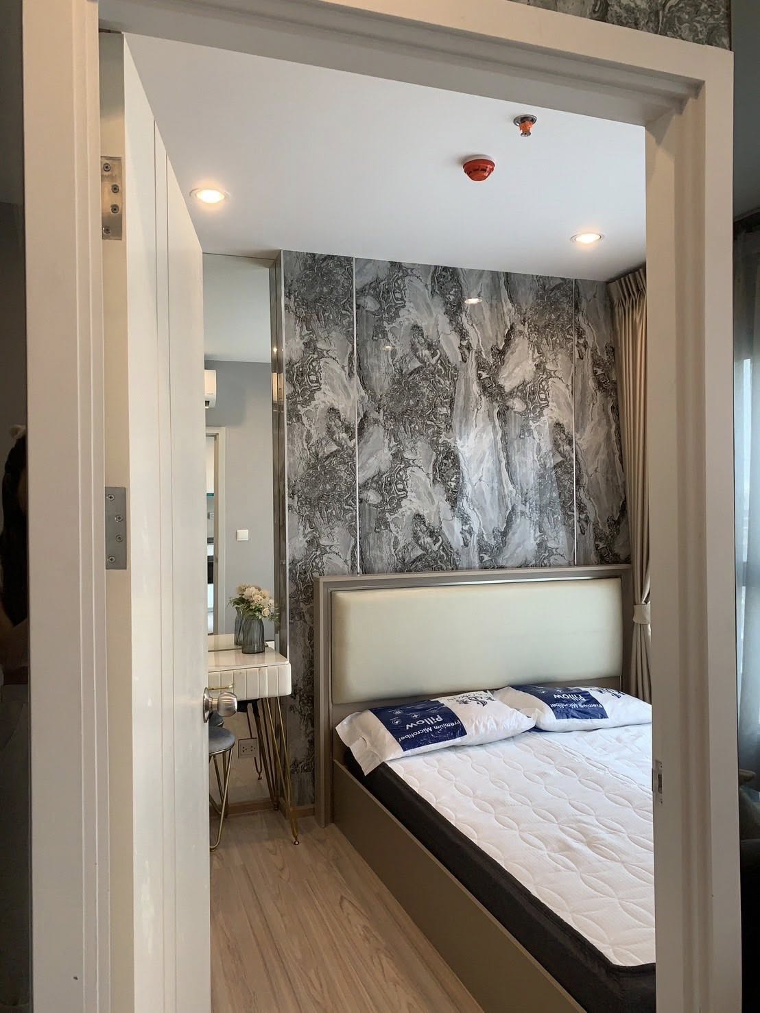 ให้เช่าห้องแบบ 1ห้องนอน 1ห้องน้ำ โซนพื้นที่ MRT แยกลำสาลี คอนโด The Tree Hua Mak Interchange (เดอะ ทรี หัวหมาก อินเตอร์เชนจ์) High Low Rise ขนาดห้อง 27 ตรม. ชั้น 6 ตึก C