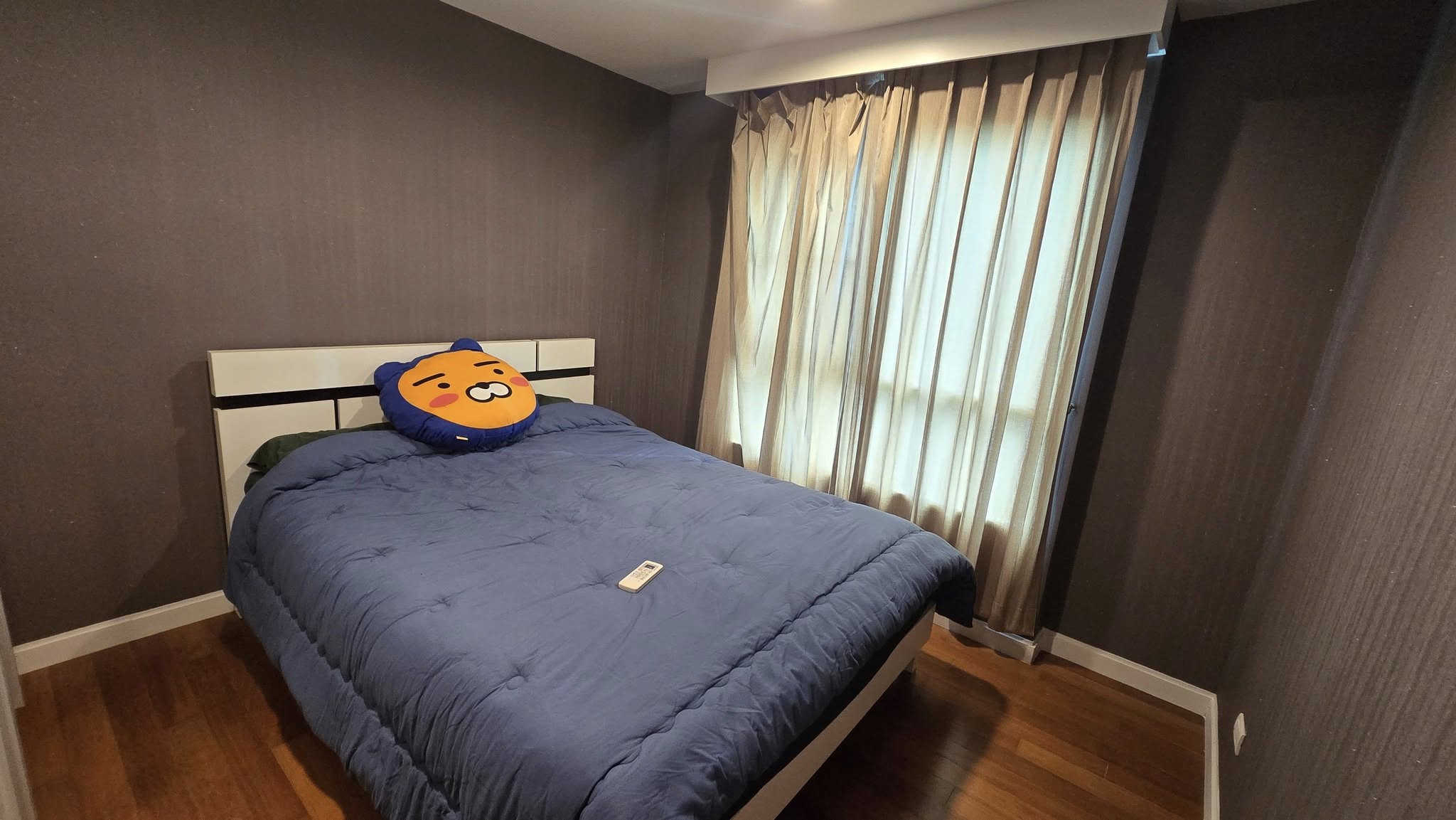 ให้เช่าคอนโด Belle Grand Rama 9 (เบลล์ แกรนด์ พระราม 9) High Rise โซนพื้นที่ MRT พระราม9 ห้องแบบ 3ห้องนอน 2ห้องน้ำ ขนาดห้อง 100 ตรม. ชั้น 19 ตึก B1