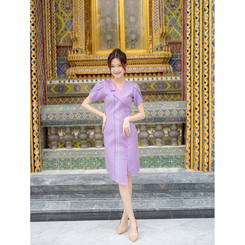 kudapy เดรสสั้นสีดำ/สีม่วง/สีชมพู ผ้าทอแต่งปกเทเลอร์แขนกลีบบัว