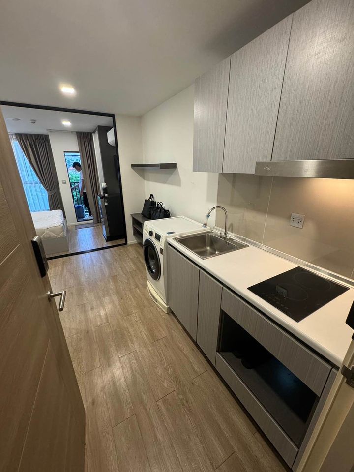 ให้เช่าคอนโด Atmoz Ladprao 15 (แอทโมซ ลาดพร้าว 15) - ใกล้เซ็นทรัลลาดพร้าวและศาลอาญา - การเดินทาง: MRT สถานีลาดพร้าว เพียง 1 กม