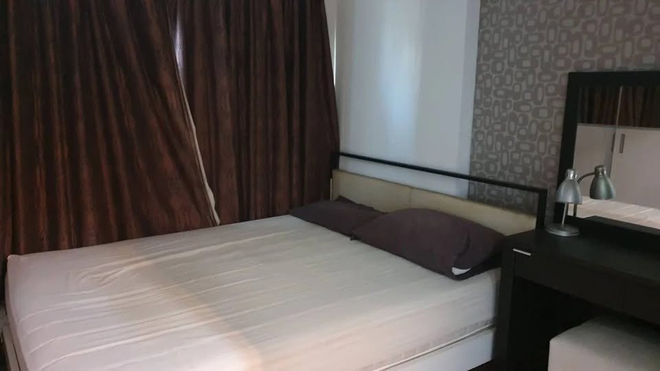 คอนโด Lumpini Place Rama 9-Ratchada (ลุมพินี เพลส พระราม 9-รัชดา) High Rise โซนพื้นที่ พระราม 9 ให้เช่าห้องแบบ 1ห้องนอน 1ห้องน้ำ ขนาดห้อง 37 ตรม. ชั้น 21 ตึก B