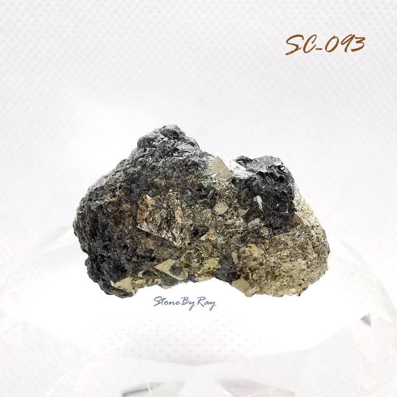 ไพไรต์ (Pyrite Octahedra Peru)