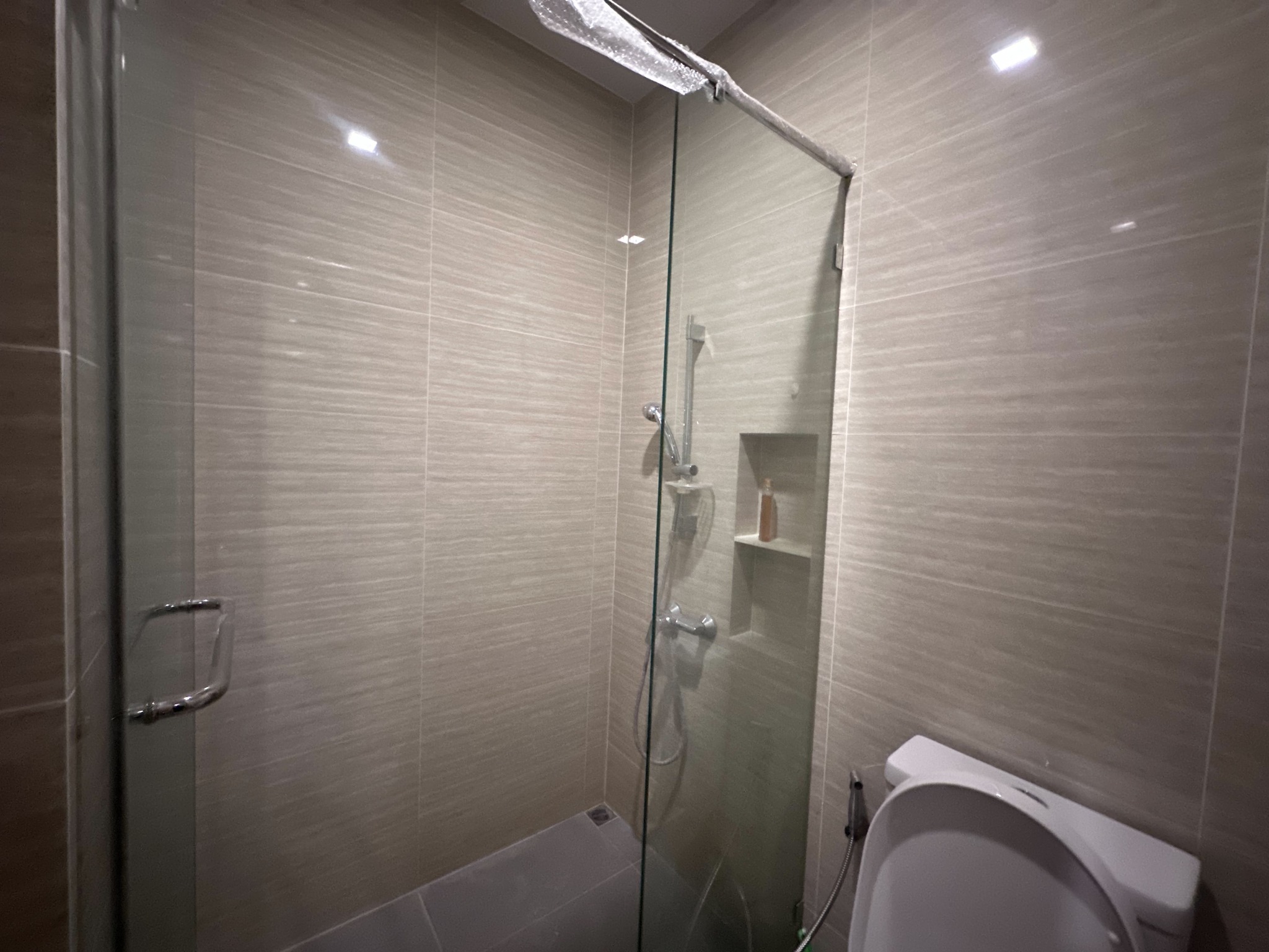 เลี้ยงสัตว์ได้คอนโด M Jatujak (เอ็ม จตุจักร) High Rise โซนพื้นที่ MRT จตุจักร BTS หมอชิต ให้เช่าห้องแบบ 1ห้องนอน 1ห้องน้ำ ขนาดห้อง 30 ตรม.