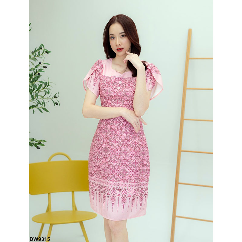 kudapy เดรสสั้นสีฟ้า/สีชมพู/สีม่วง ผ้าลายไทยแขนกลีบบัว