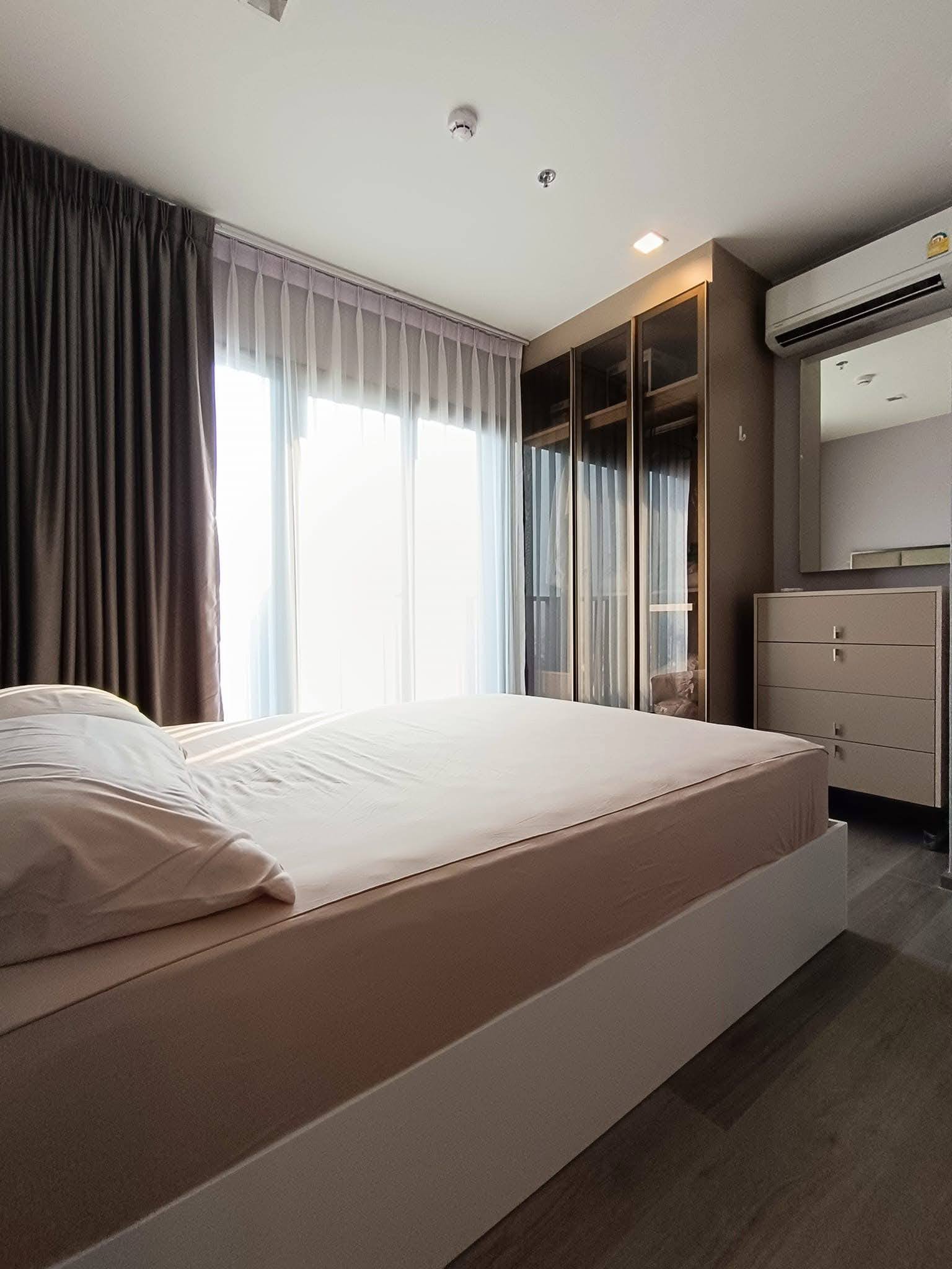 คอนโด The Politan Aqua เดอะ โพลิแทน อควา High Rise โซนพื้นที่ MRT พระนั่งเกล้า ให้เช่าห้องแบบ 1ห้องนอน 1ห้องน้ำ ขนาดห้อง 29 ตรม. ชั้น 35 ตึก A