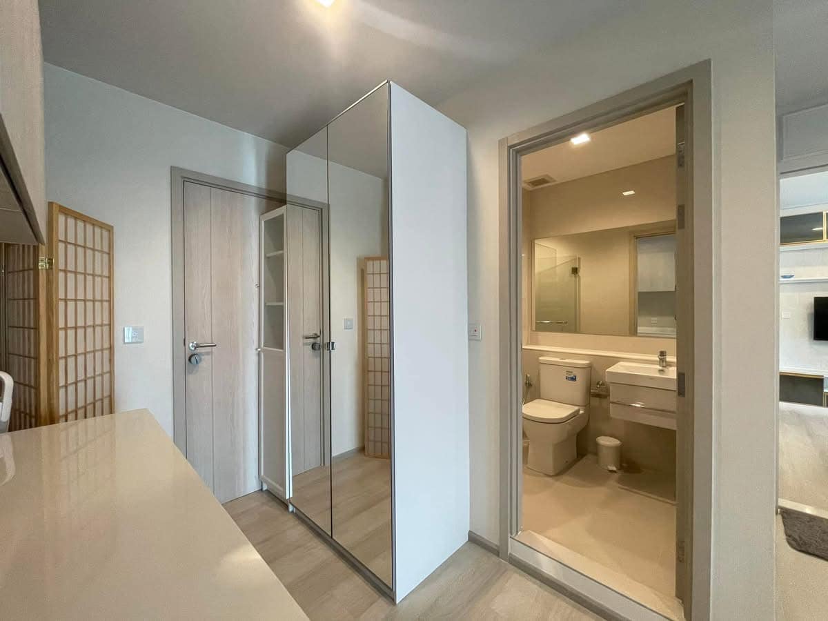 โซนพื้นที่ BTS เพลินจิต ให้เช่าห้องแบบ 2ห้องนอน 2ห้องน้ำ คอนโด Life One Wireless (ไลฟ์ วัน ไวร์เลส) High Rise ขนาดห้อง 58 ตรม. ชั้น 35 ที่จอดรถ2คัน