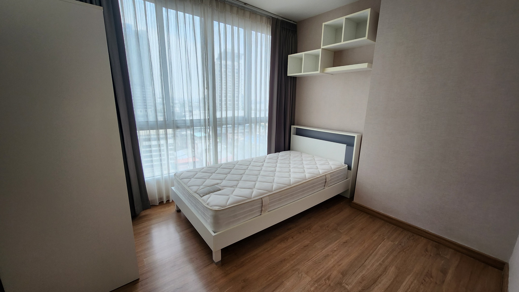 ให้เช่าห้องแบบ 2ห้องนอน 2ห้องน้ำ โซนพื้นที่ MRT บางโพ คอนโด The Tree Bang Po Station (เดอะ ทรี บางโพ สเตชั่น) High Rise ขนาดห้อง 58 ตรม. ชั้น 12A