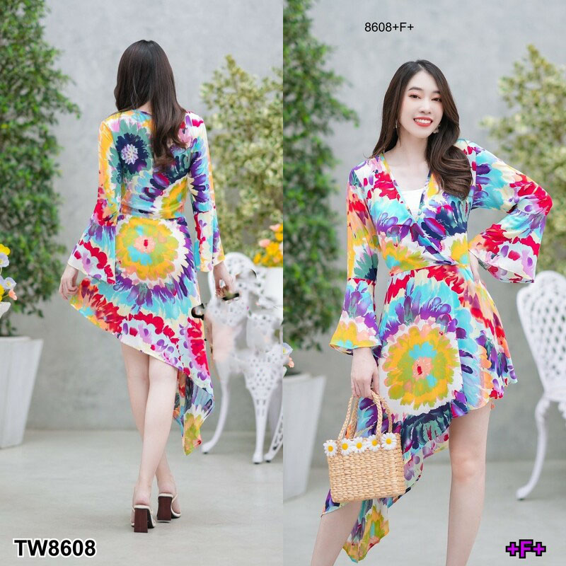 kudapy เดรสสั้น ชายเฉียงระบายชายหางปลาแบบจัดเต็ม ผ้าพริ้ว แขนยาวปลายแขนระบาย