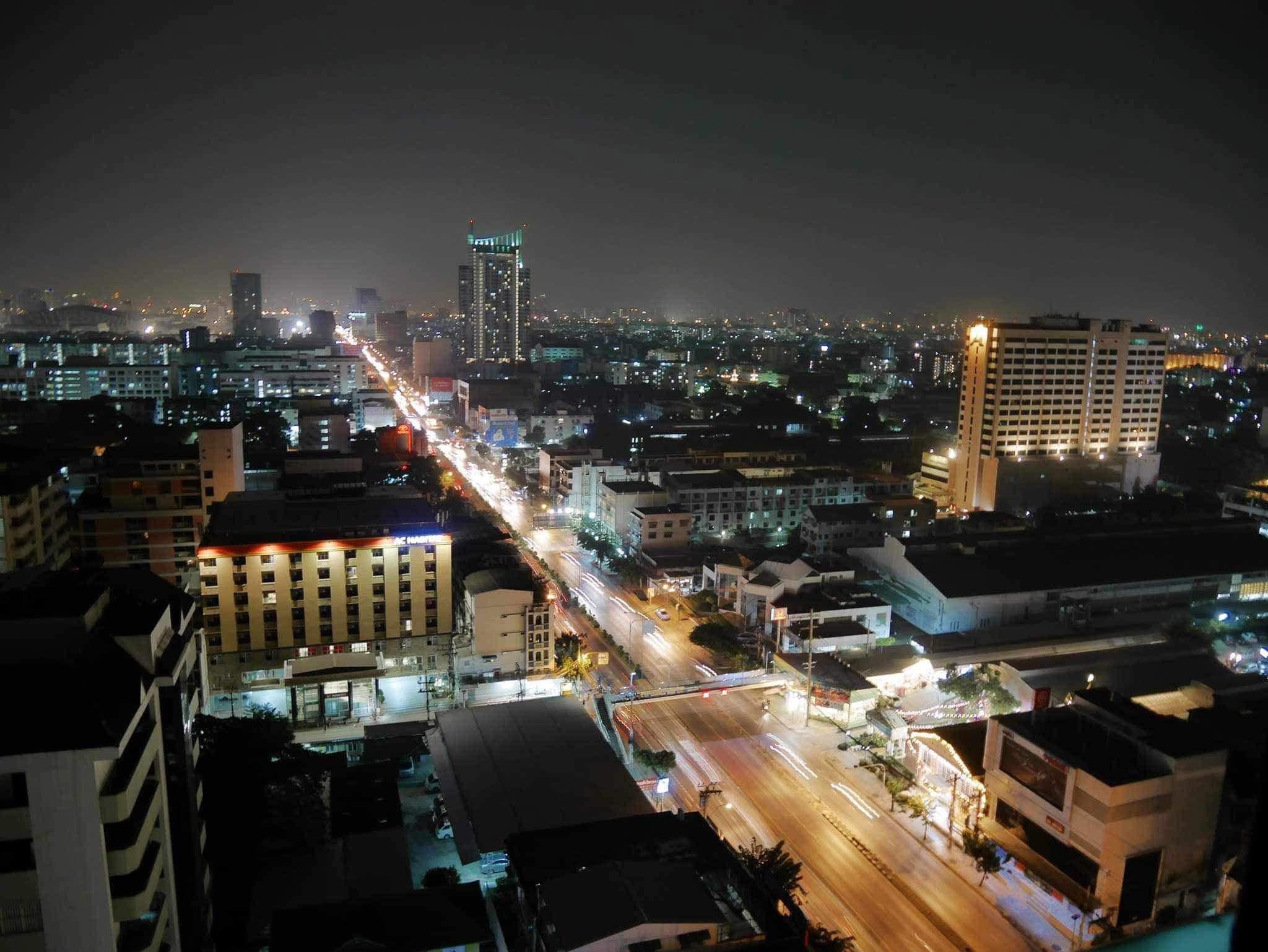 ให้เช่าคอนโด ลุมพินี วิลล์ รามคำแหง 44 (Lumpini Ville Ramkhamhaeng 44) โซนพื้นที่ ถนนรามคำแหง BTS ลำสาลี ห้องแบบ 1ห้องนอน / 1ห้องน้ำ / โซนครัวปิด · ขนาดห้อง 30 ตรม. ชั้น 20 ตึก A