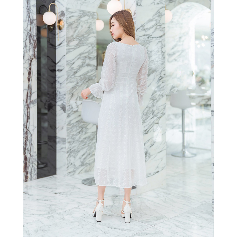 kudapy เดรสยาวสีกรม/สีขาว/สีชมพู แขนยาวลูกไม้ซีทรู สวยดูดีใส่สบายตัว