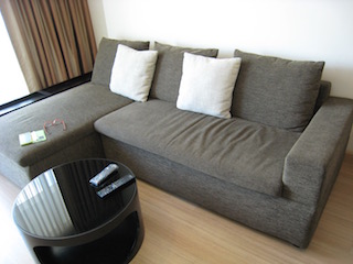 ให้เช่าคอนโด2ห้องนอนไลฟ์ แอด ลาดพร้าว 18 MRTลาดพร้าว