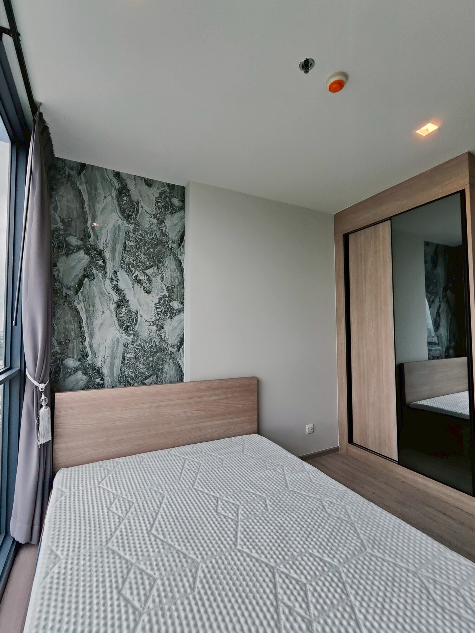 ให้เช่าคอนโด THE LINE Wongsawang (เดอะ ไลน์ วงศ์สว่าง) High Rise โซนพื้นที่ MRT วงศ์สว่าง ห้องแบบ 1ห้องนอน 1ห้องน้ำ ขนาดห้อง 32 ตรม. ชั้น 15