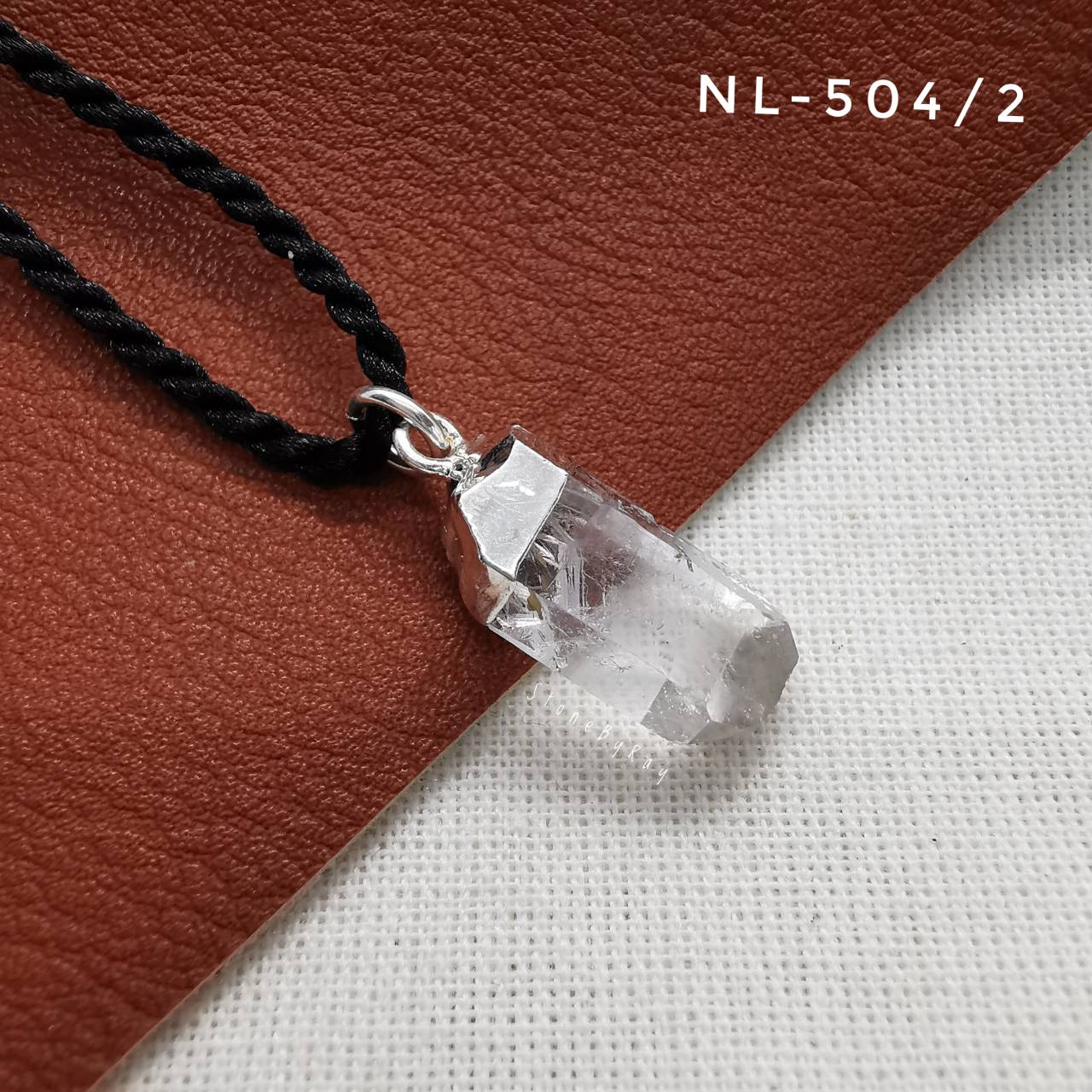 สร้อยคอเชือกจี้หินคริสตัลควอตซ์ผลึกธรรมชาติ Crystal Quartz