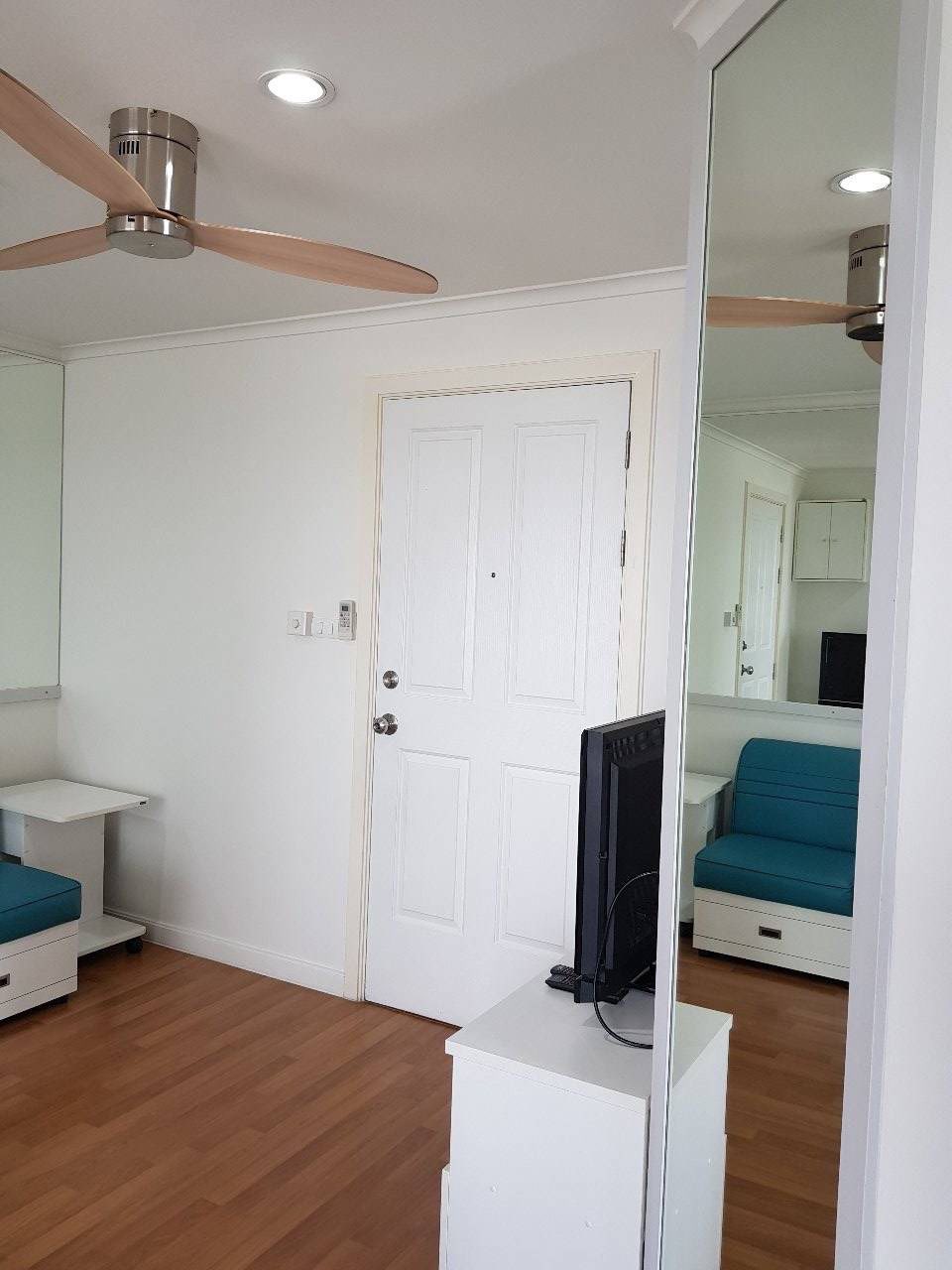 ให้เช่าคอนโด Lumpini Place Rama 4 - Kluaynamthai (ลุมพินี เพลส พระราม 4 - กล้วยน้ำไท) High Rise โซนพื้นที่ BTS เอกมัย ห้องแบบ 1ห้องนอน 1ห้องน้ำ ขนาดห้อง 28.62 ตรม. ชั้น 25