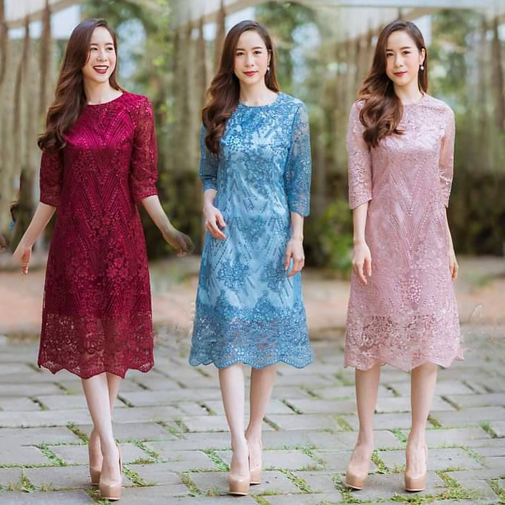 kudapy ชุดเดรสไปงาน แขนยาวสามส่วนสีแดง/สีชมพู/สีฟ้า เดรสปักเลื่อมกากเพชร งานซับใน ซิบหลัง