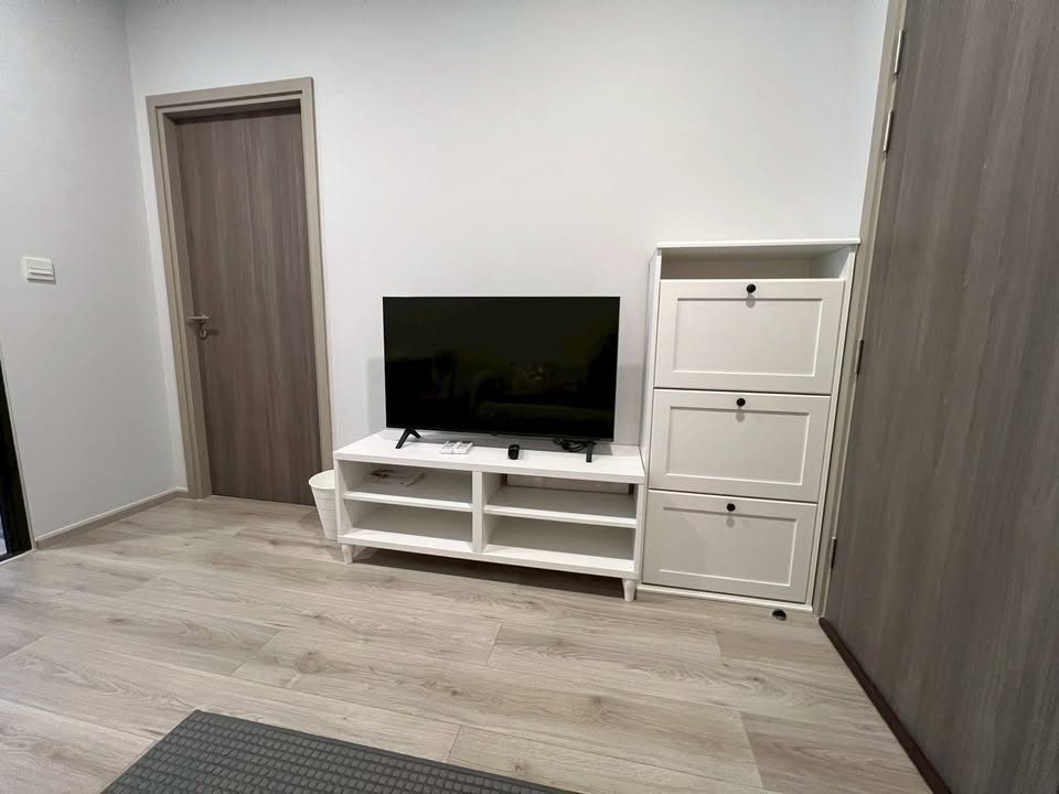 ให้เช่าคอนโด METRIS Ladprao (เมทริส ลาดพร้าว) โซน รถไฟฟ้า MRT พหลโยธิน / BTS ห้าแยกลาดพร้าว ห้องแบบ 1ห้องนอน / 1ห้องน้ำ / โซนครัวปิด ขนาดห้อง 31 ตรม. ชั้น 22