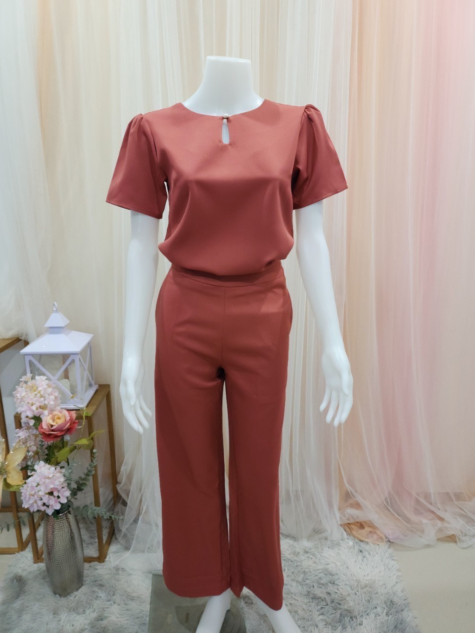 kudapy เซ็ทเสื้อแขนสั้น+กางเกง ผ้าสวยใส่ออกงาน ใส่ทำงานสวยดูดี