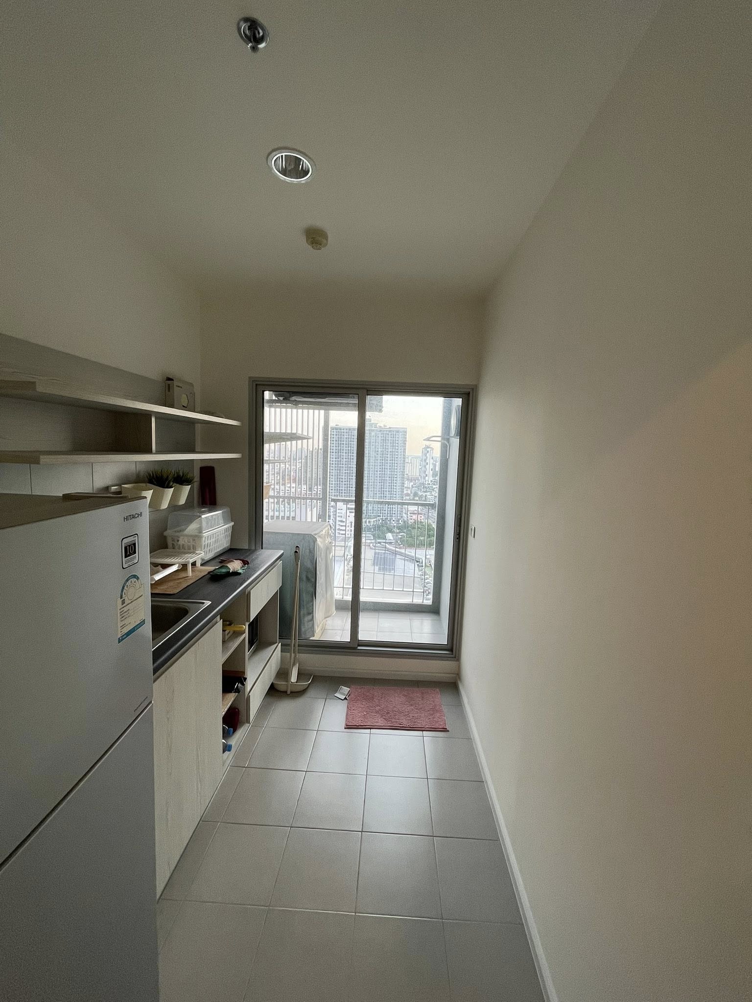 ให้เช่าคอนโด Aspire Sathorn - Thapra (แอสปาย สาทร - ท่าพระ) 1ห้องนอน / 1ห้องน้ำ ขนาด 30.5 ตรม. ชั้น 28 ค่าเช่า 12,000 ต่อเดือน รถไฟฟ้า BTS ตลาดพลู