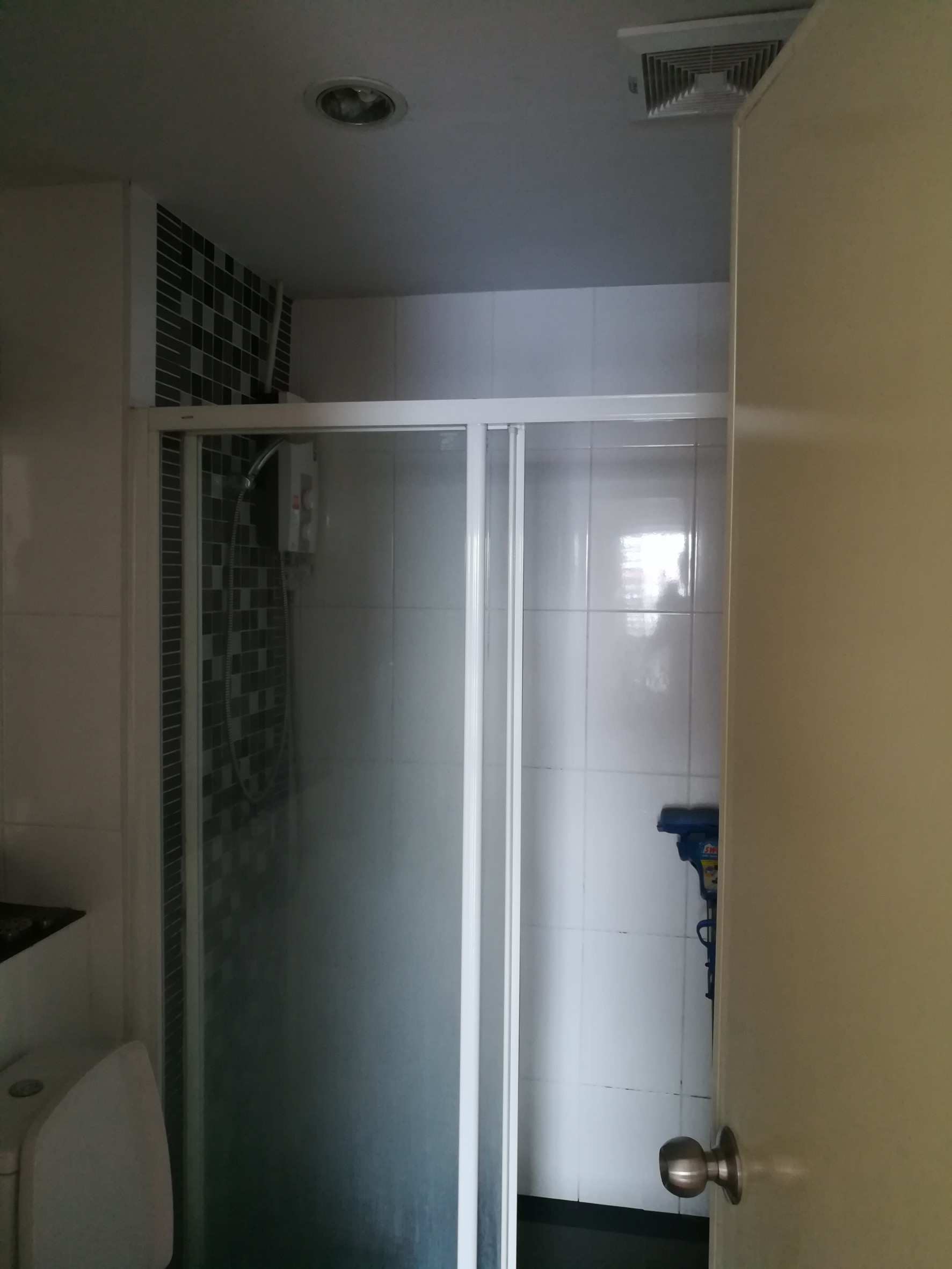 ให้เช่าคอนโดรีเจ้นท์ โฮม 10 ห้องใหญ่ใกล้แยกวงเวียนบางเขน