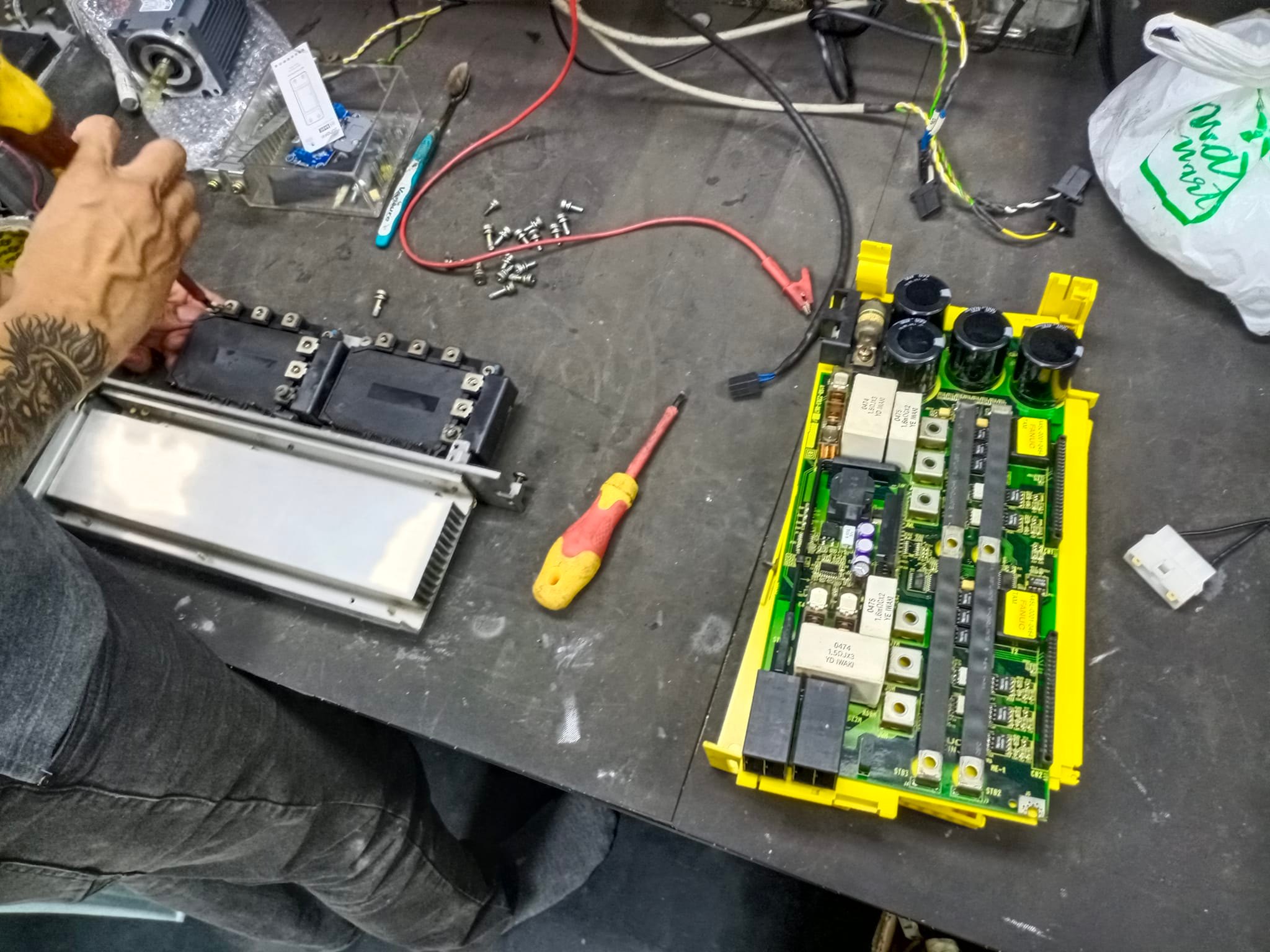 ซ่อม FANUC A06B-6117-H209 ALPHA ISV80/80