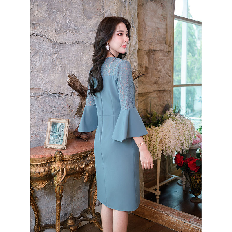 kudapy เดรสสั้นสีชมพูอ่อน/สีฟ้าเทาผ้าพื้นแต่งลูกไม้เนื้อนิ่ม แขนสามส่วน