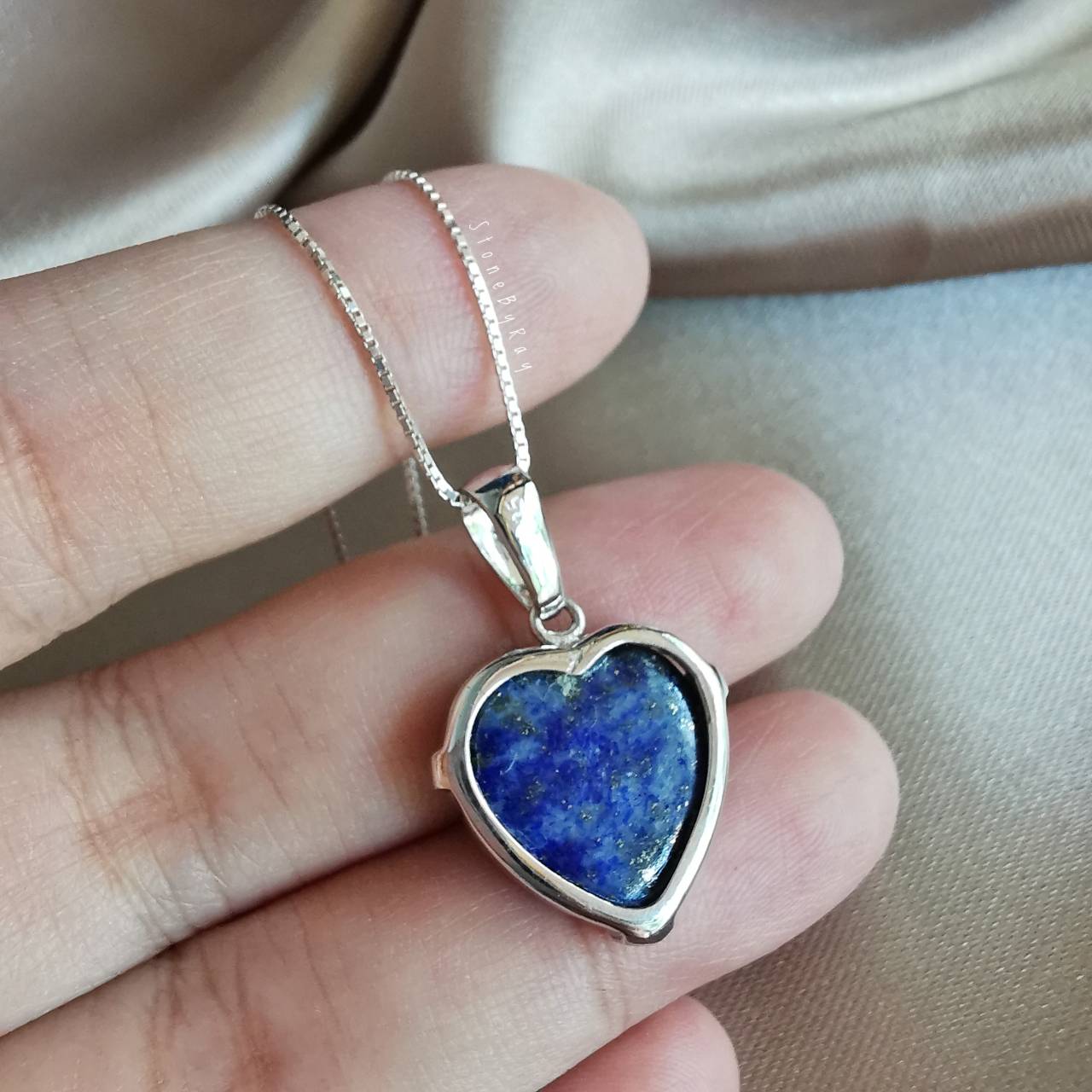 สร้อยคอเงินจี้หินลาพิสลาซูลีทรงหัวใจ Lapis Lazuli