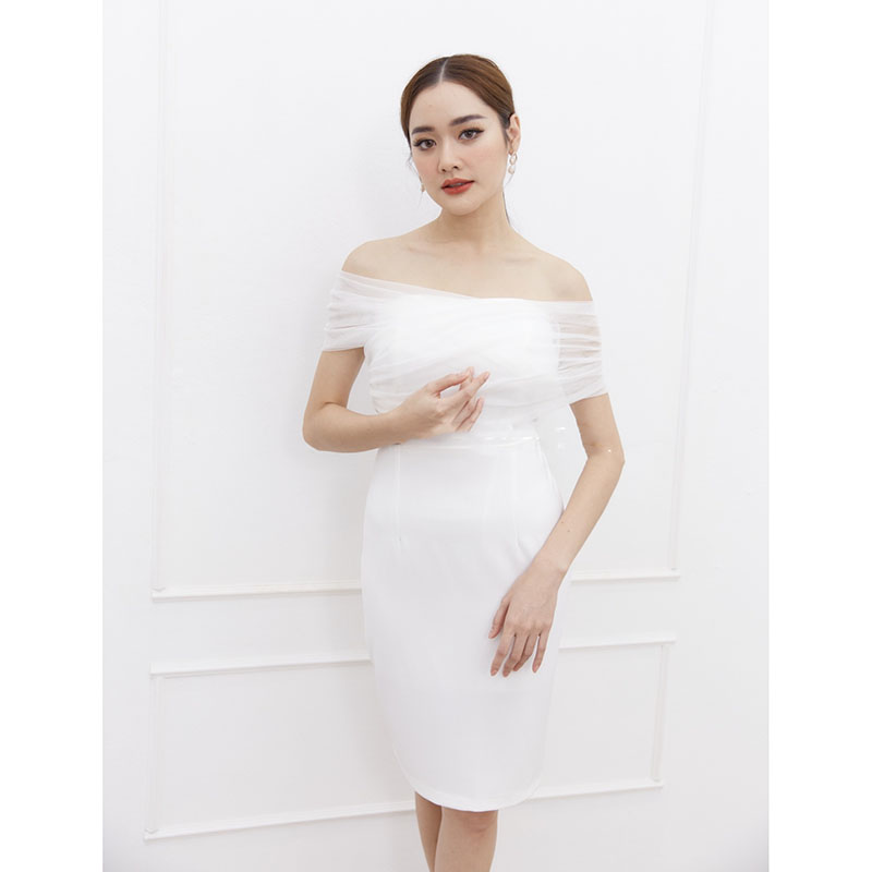 kudapy เดรสสั้นสี: แดง ขาว เขียว ที่สุดของลุคออกงาน สวย แพง เลอค่าที่สุด