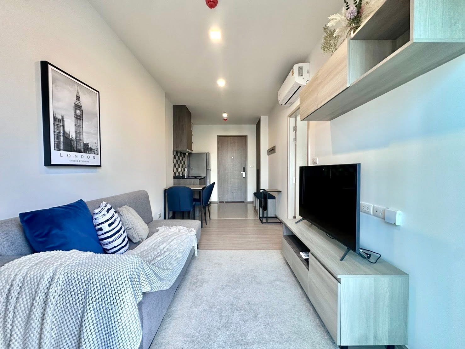 ให้เช่าคอนโด THE BASE Phetchaburi - Thonglor (เดอะ เบส เพชรบุรี - ทองหล่อ) โซน รถไฟฟ้า MRT เพชรบุรี 1ห้องนอน / 1ห้องน้ำ ขนาดห้อง 34 ตรม. ชั้น 10