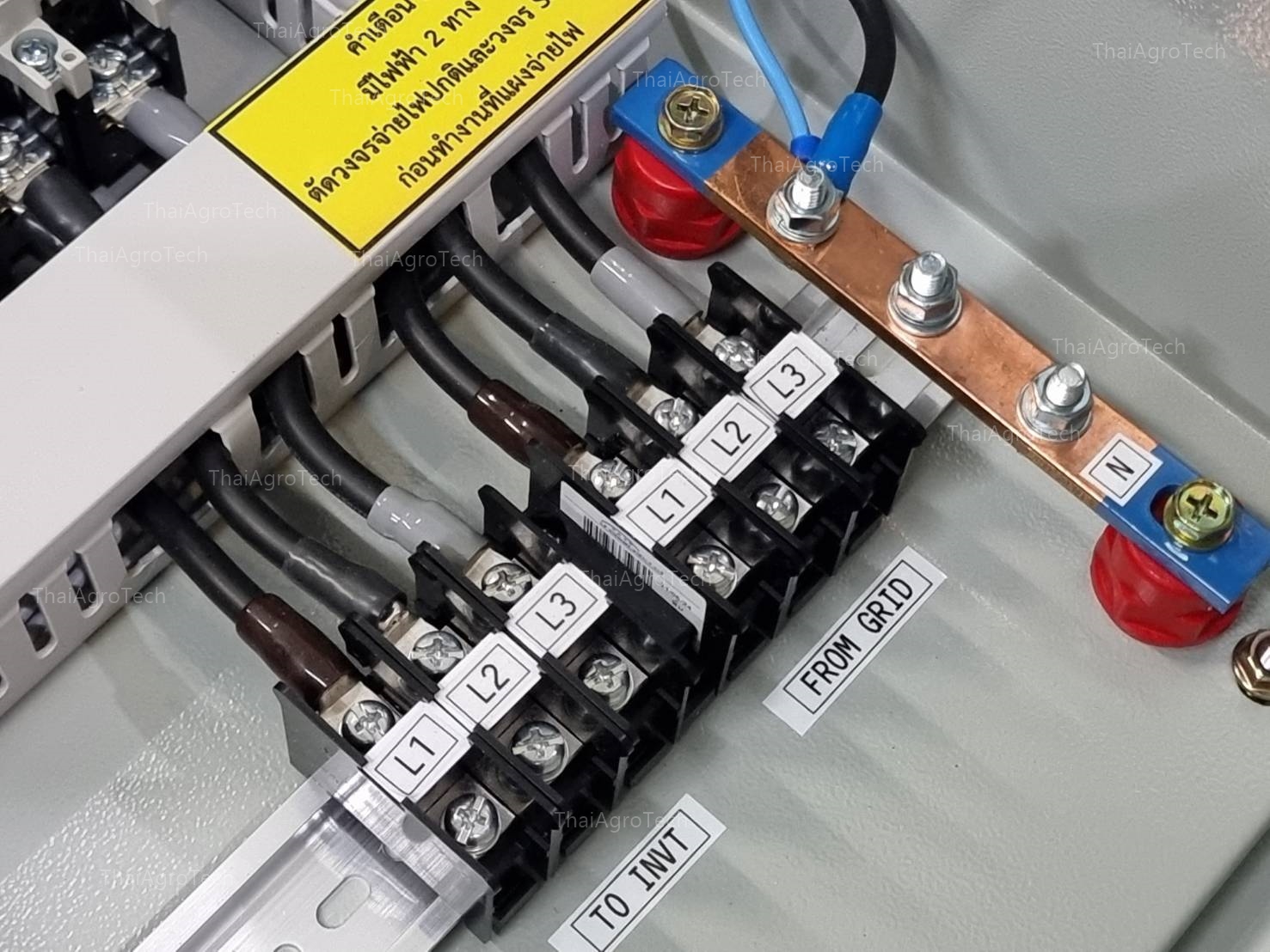 ตู้คอมบายเนอร์สำหรับโซล่าเซลล์ระบบออนกริด ดีซี 2สตริง 3เฟส AC-DC combiner box 800Vdc 2string AC MCCB 3phase ongrid system 10kw 15kw 20kw