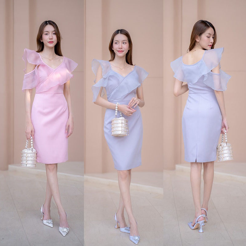 kudapy เดรสสั้ีนสีชมพู/สีเทา เปิดไหล่ระบาย เดรสใส่ออกงาน ใส่ทำงาน เบาสบาย สวยดูดีมาก